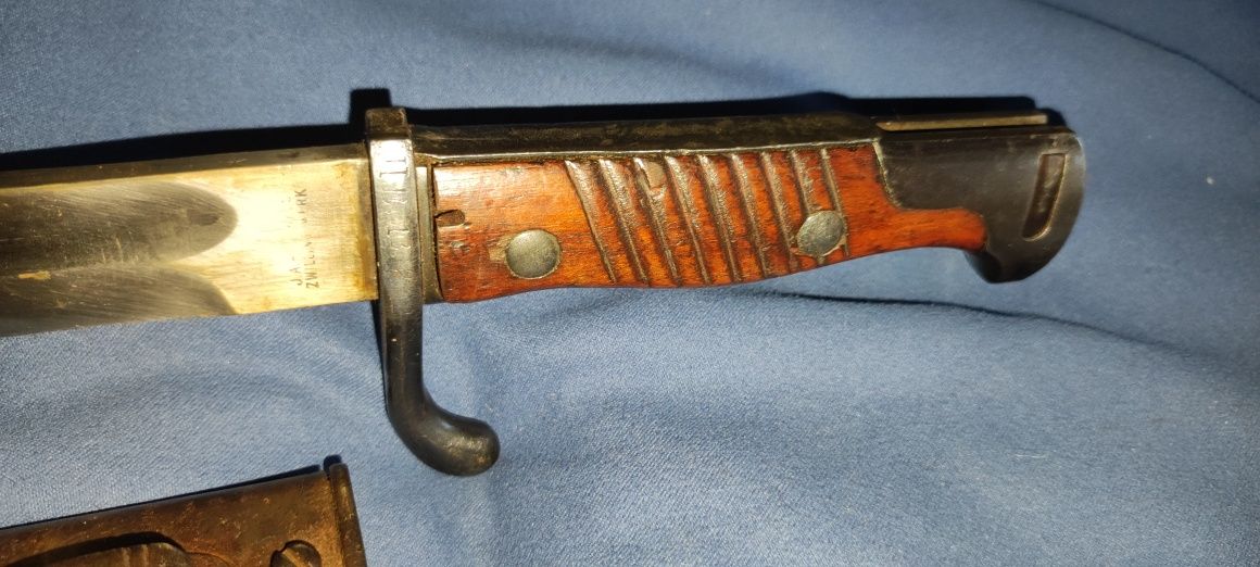 Bagnet Mauser liść