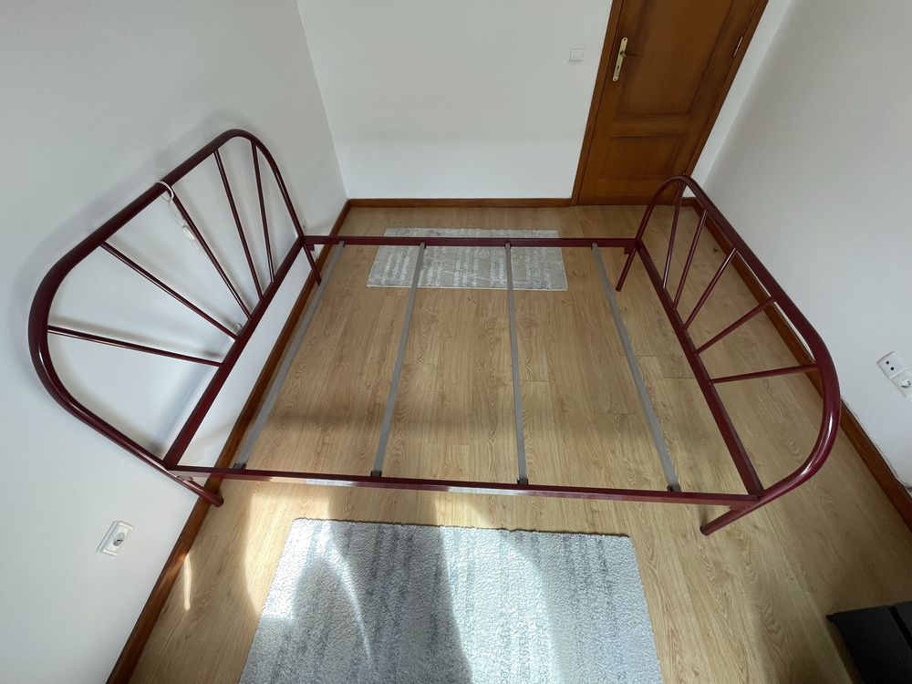 Cama casal 1.40x1.90