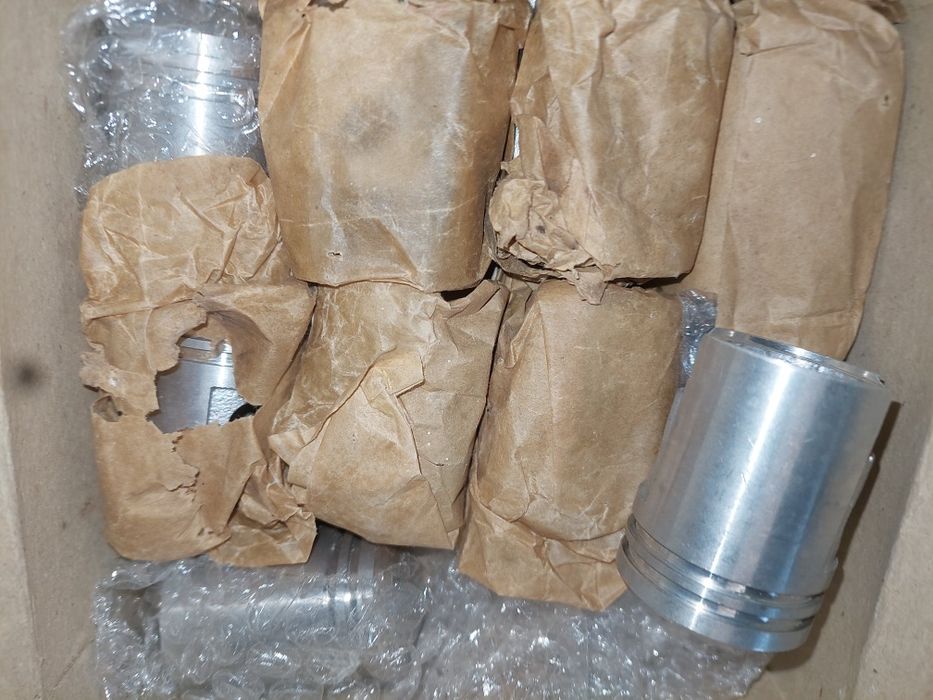 Nowe z epoki PRL tłoki 1 szlif ZMD romet motorynka komar ogar kadet pl