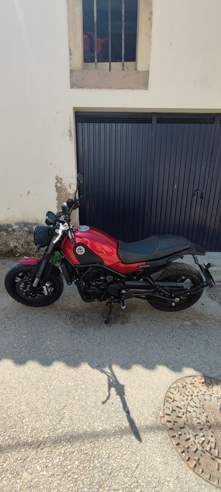 Benelli Leoncino 500
