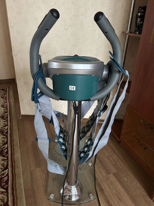 Вибромасажер HouseFit HM 30032. Для всього тіла і окремих зон