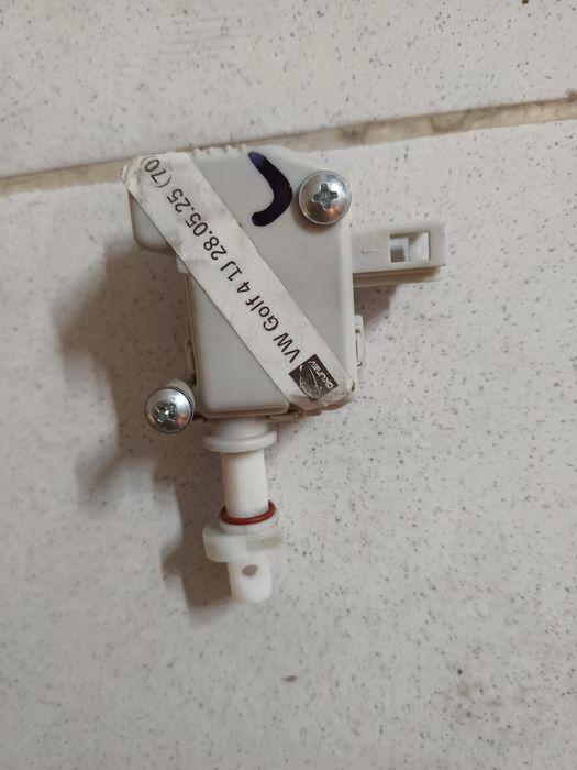 Motor abrir porta combustível Golf