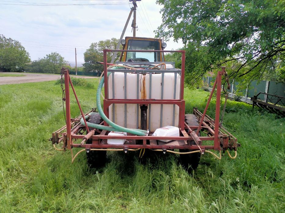 Оприскувач причіпний ОП-2000/14