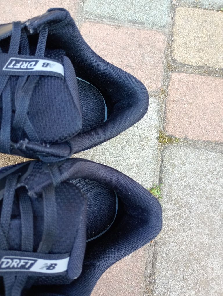 Кросівки New Balance Drift V2