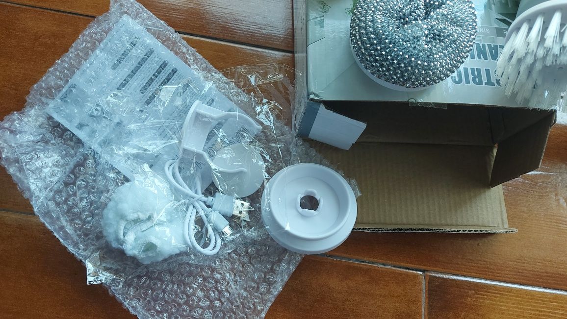 Escova de limpeza eletrica