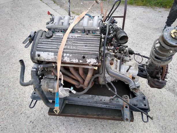 2.4 benzyna silnik kompletny + skrzynia Lancia Kappa