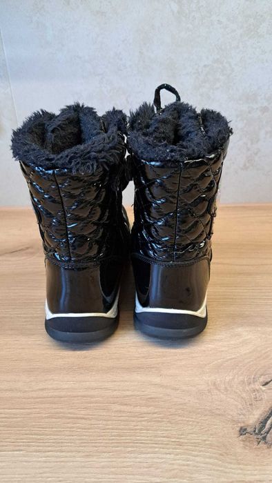 Buty zimowe dla dziewczynki