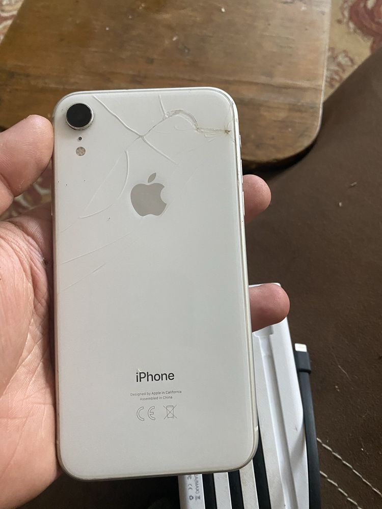 Продам iphone xr