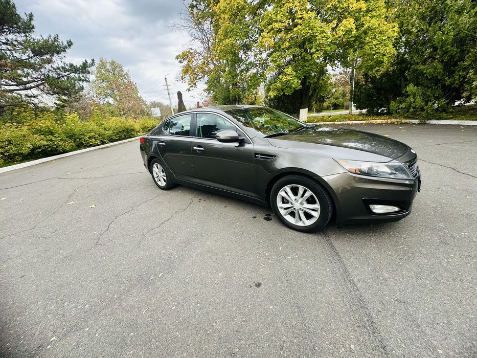 Kia Optima 2.4 2013 року
