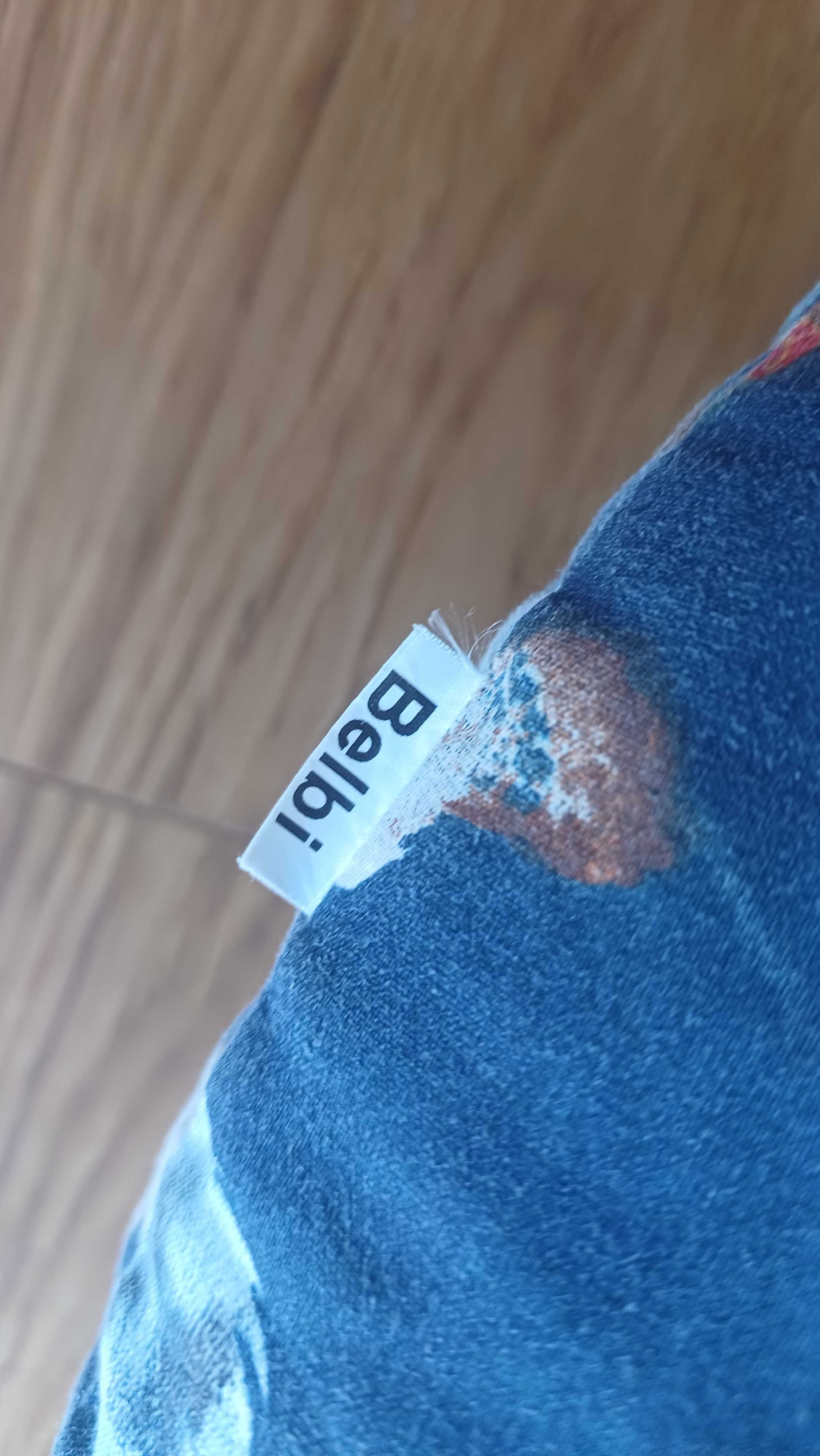 Poduszka, rogal do karmienia Belbi piękna