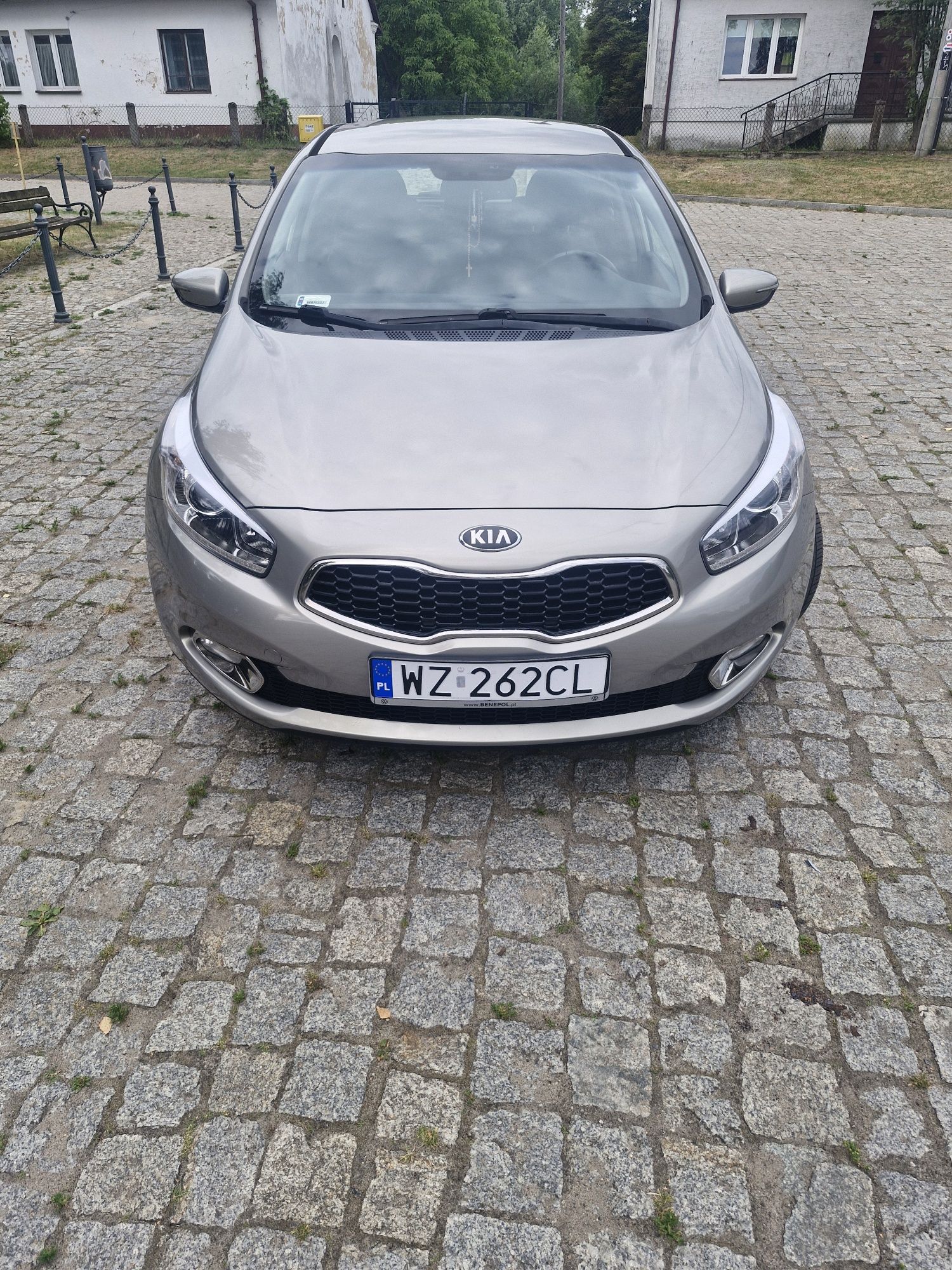 KIA CEE'D 1.6 ..