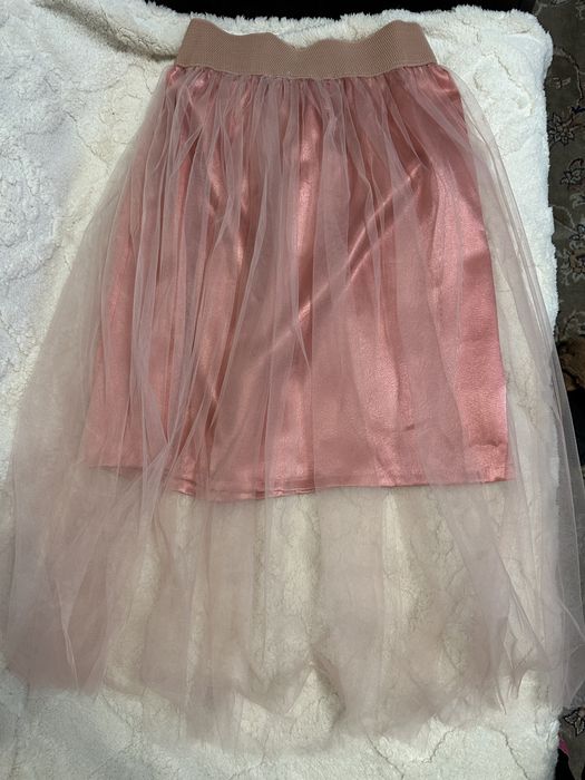 Ніжна рожева спідниця