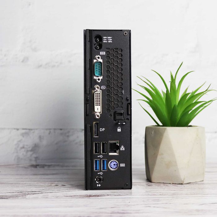 ПК Fujitsu Esprimo Q556 USFF Mini PC i5-6500T 8Gb RAM 240Gb SSD