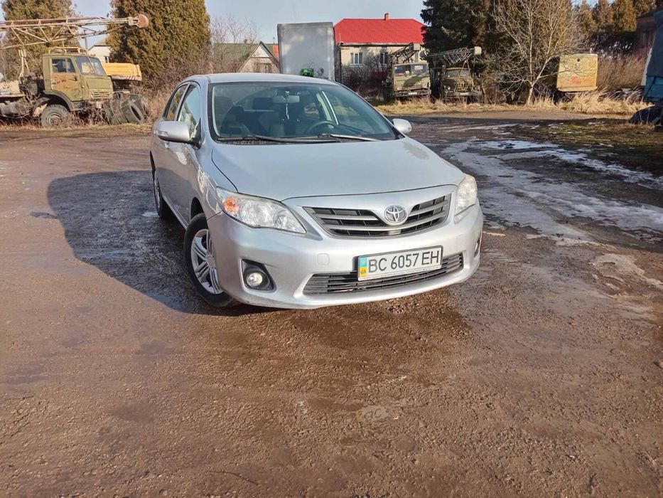 Продам Toyota Corolla