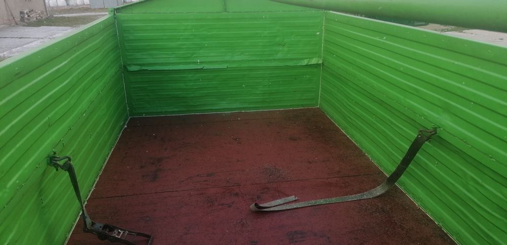 Przyczepa rolnicza D732 do zboża