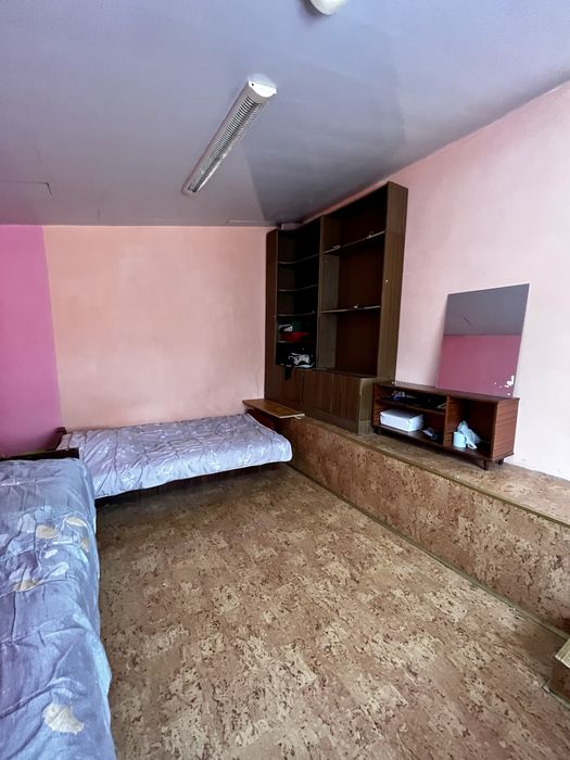 Здам ліжко-місце правий беріг, Краснопілля, 12 Квартал