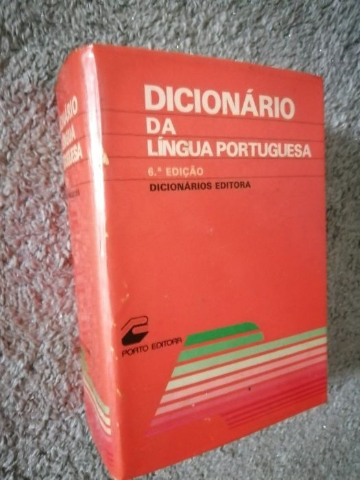 Dicionário da Língua Portuguesa