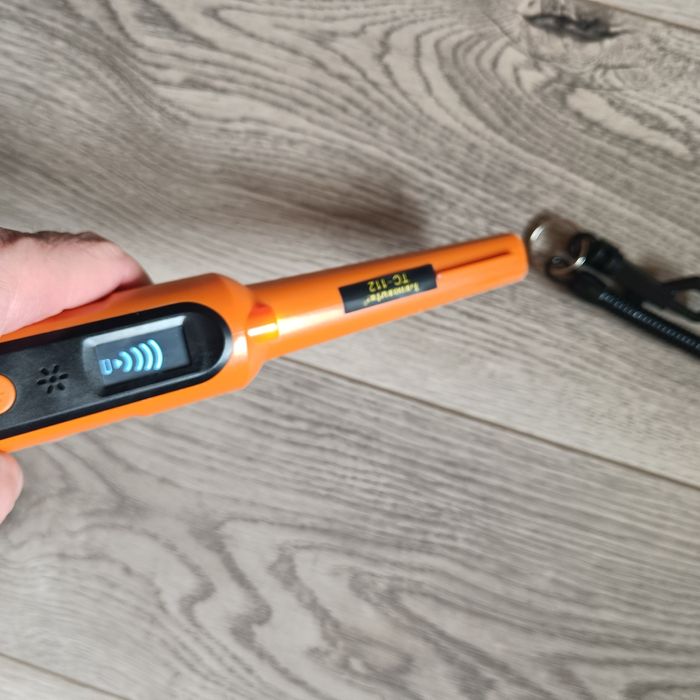 Ręczny Wykrywacz Metali GP-Pointer IP 66