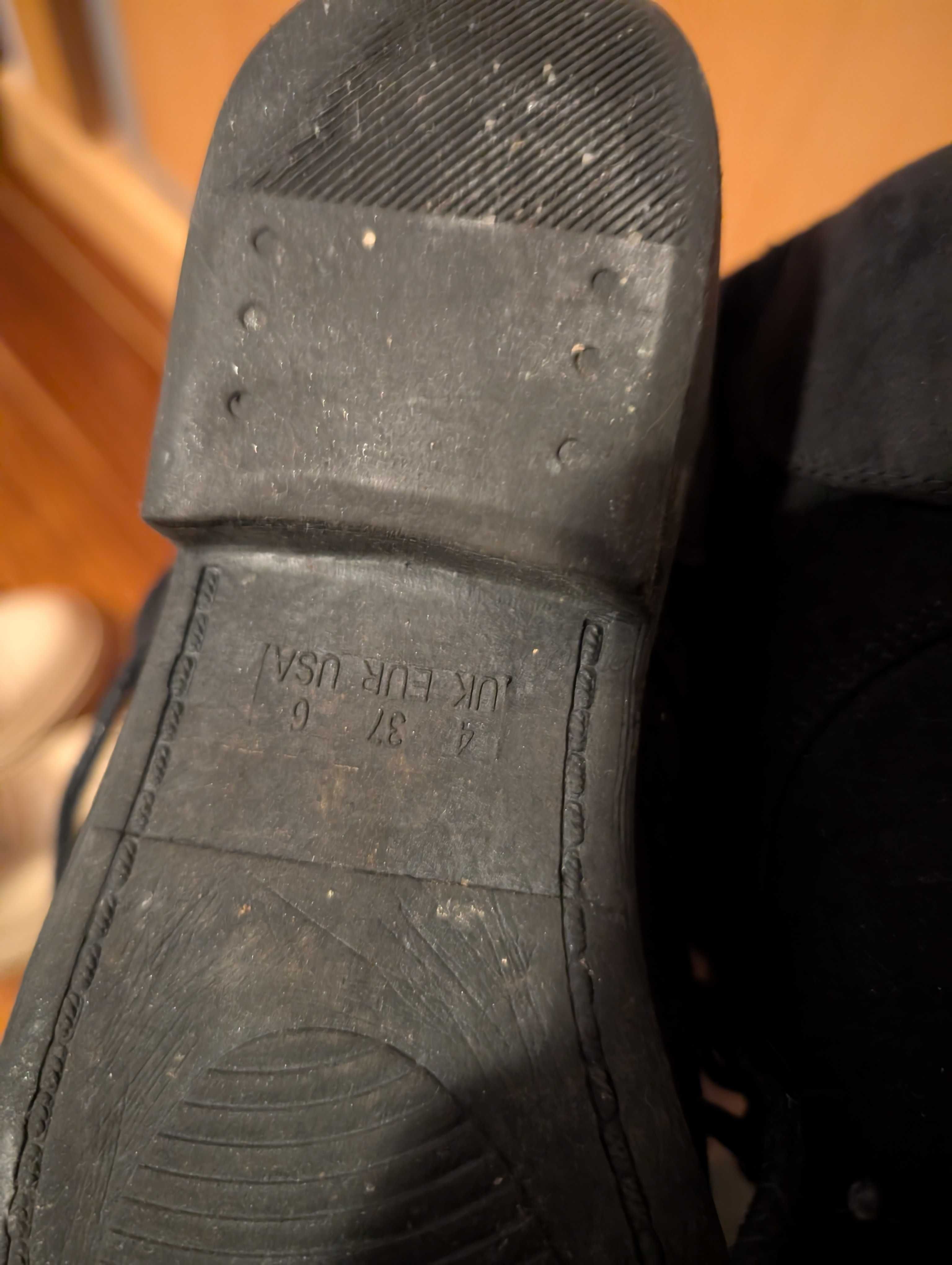 Botins Pretos Primark