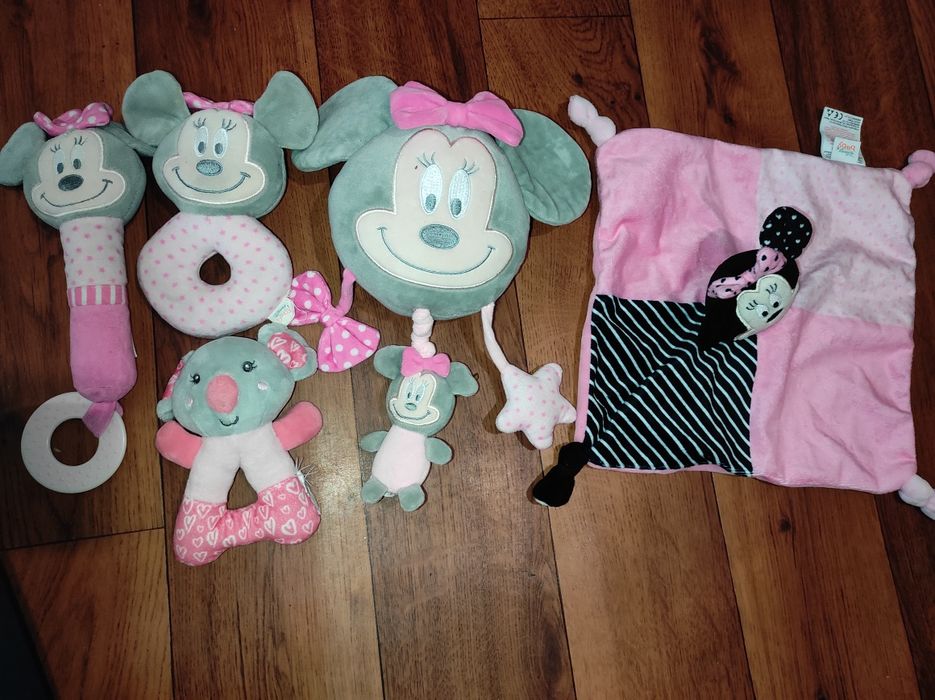 Zabawki niemowlęce sensoryczne myszka Minnie Disney zestaw