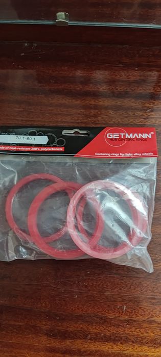 Проставки для дисков 60.1--70,1 мм.