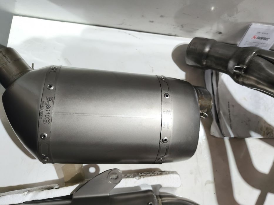 Akrapovič Racing Line Yamaha MT-09/XSR900