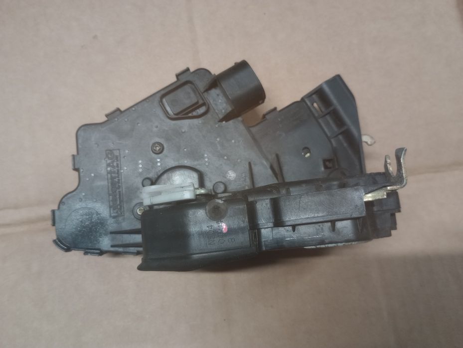 BMW E46 zamek prawy tył tylny