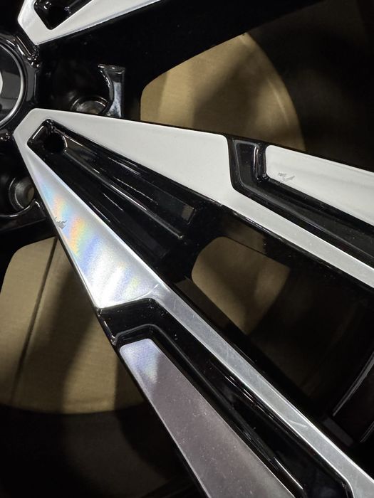 Оригінальний individual V-spoke style 914 диск на BMW X7 G07 R23