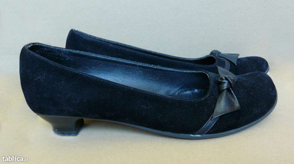 Eleganckie czarne zamszowe buty z kokardą, r. 39/40