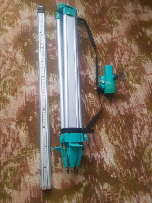 Штатив и линейка