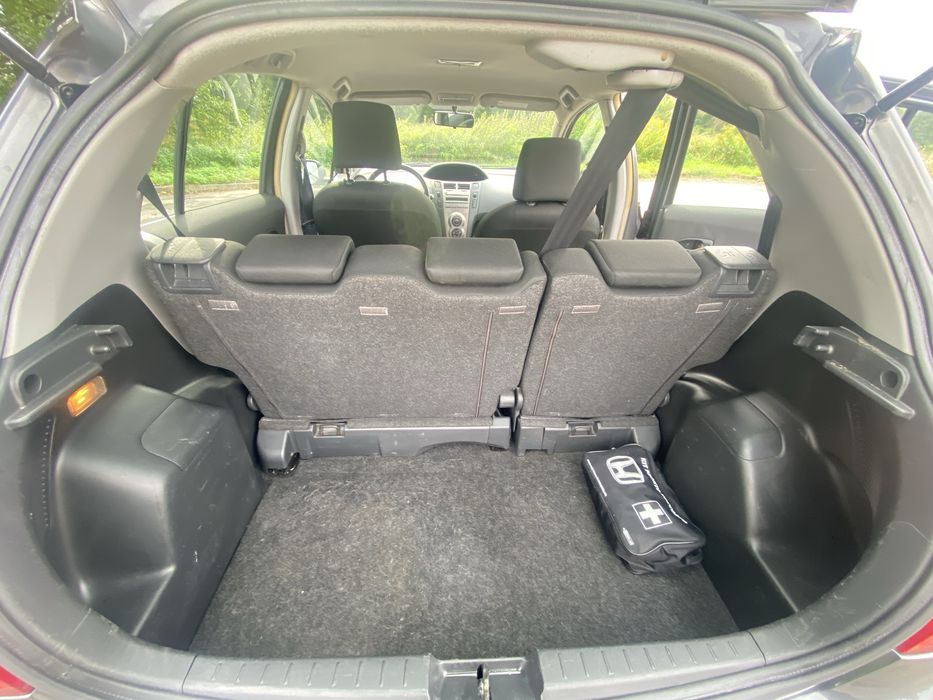 Toyota Yaris 2009 1.3