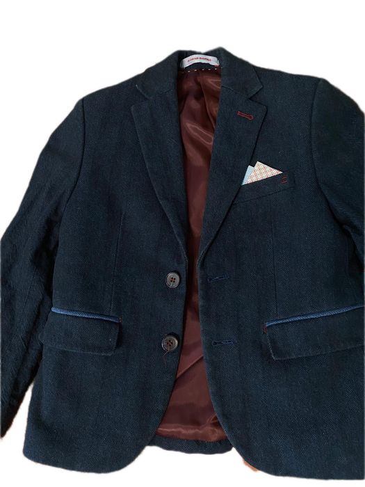 Шкільний піджак, брюки,рубашки