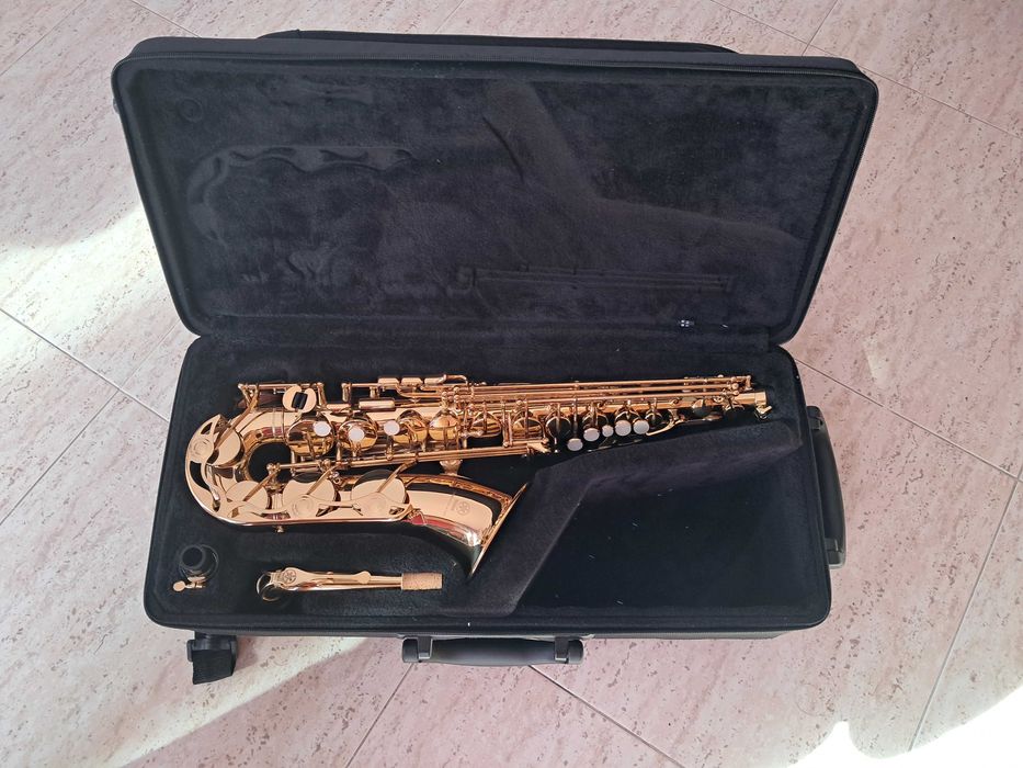 Saxofone Alto Yamaha YAS-280