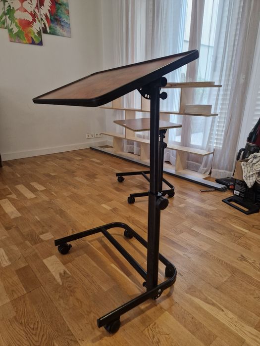 Столик трансформер універсальний.