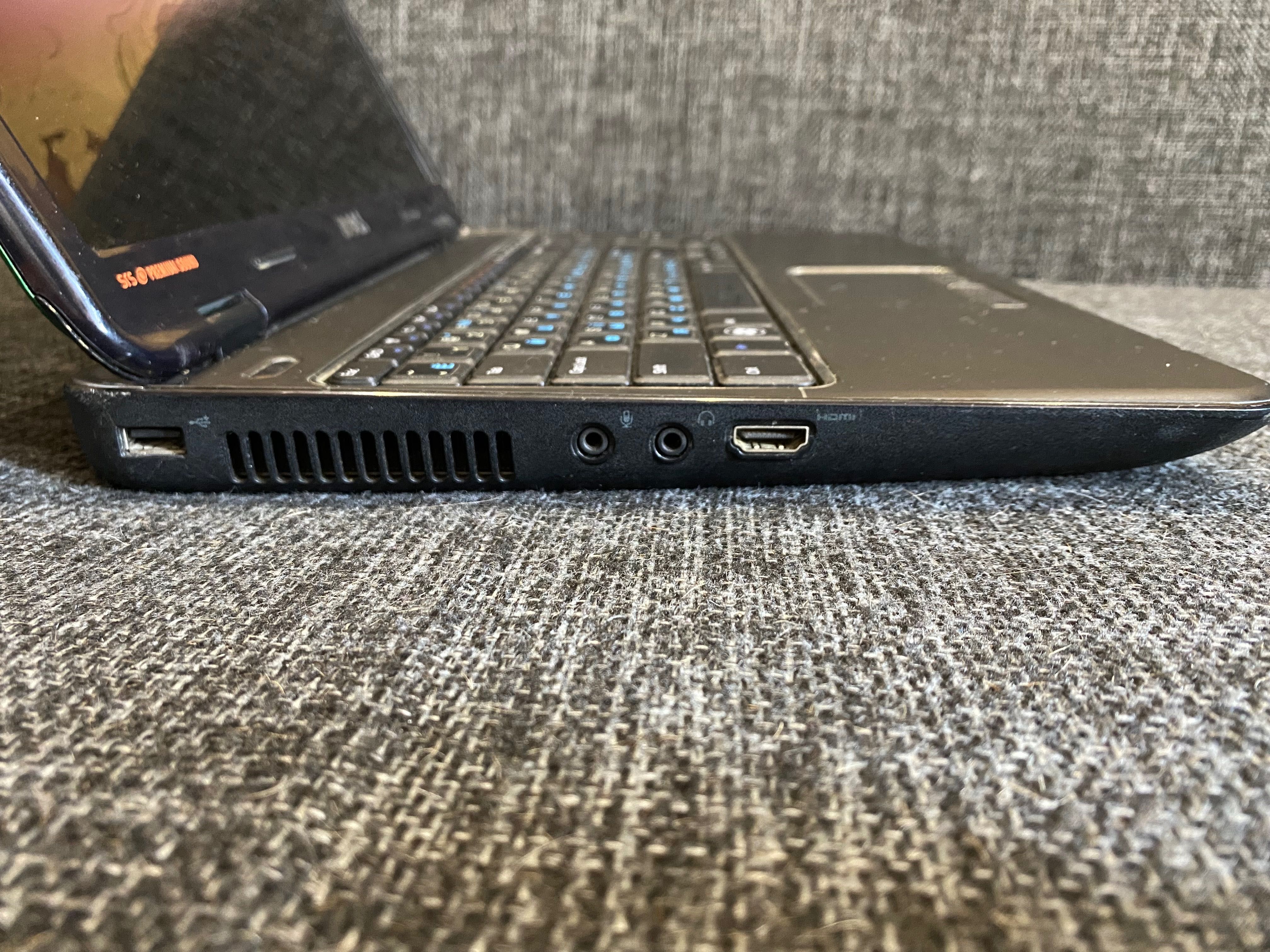 ноутбук DELL M5010