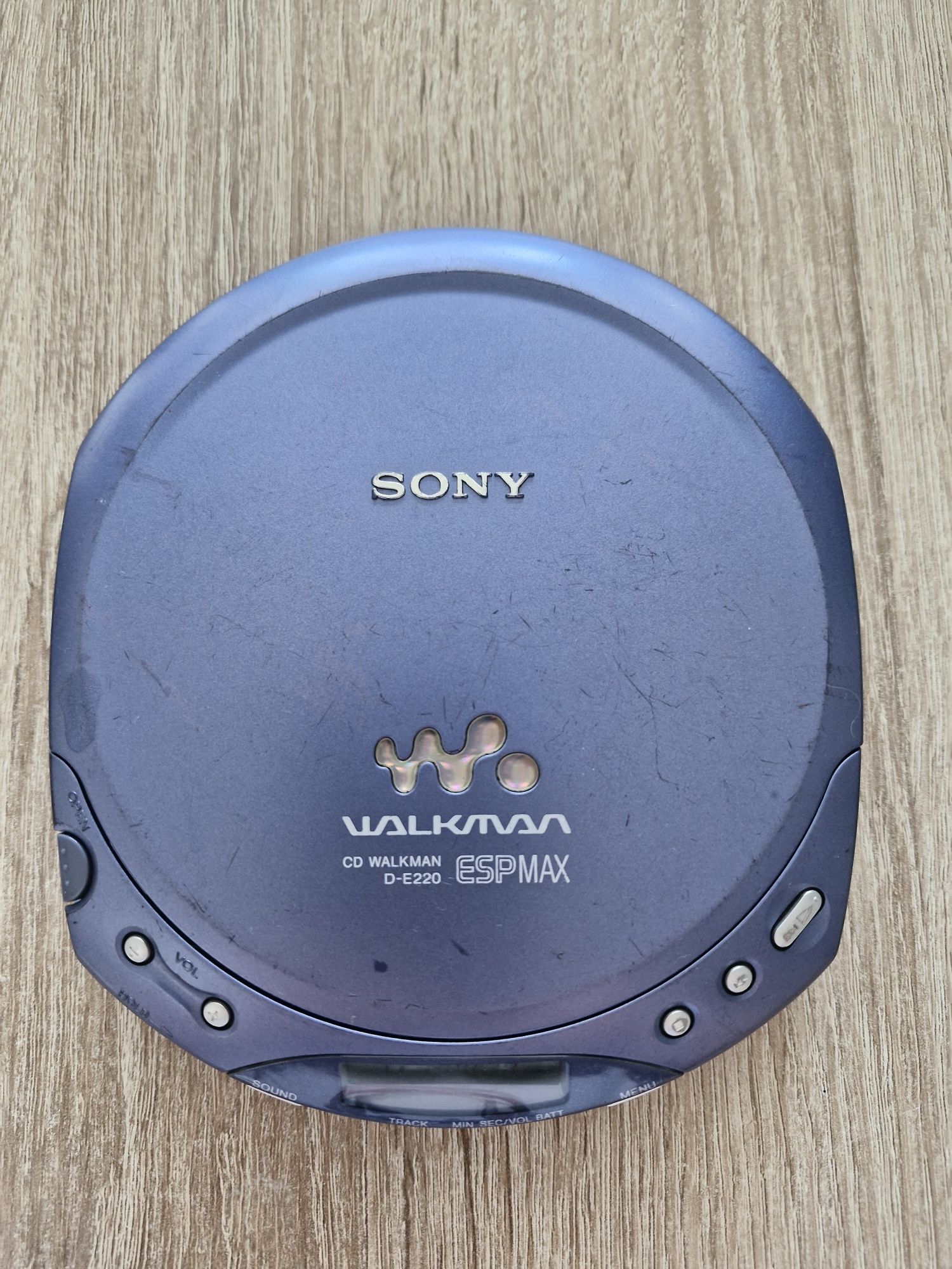 Sony CD Walkman D-E220