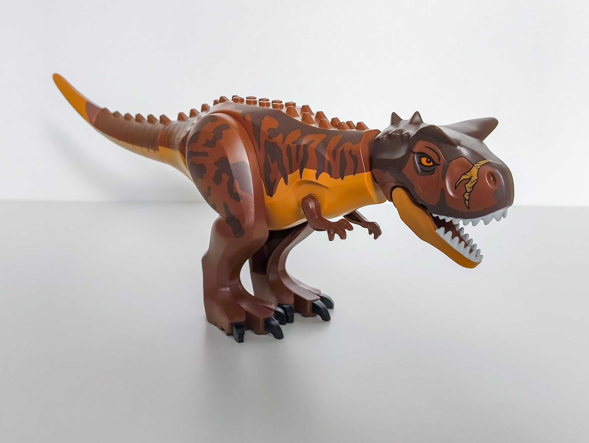 LEGO Jurassic World 76941 - Pościg za karnotaurem