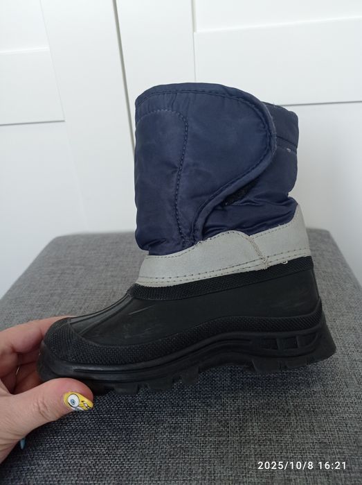 Śniegowce 27 buty zimowe na śnieg rzepy