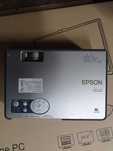 Rzutnik projektor Epson EMP-760