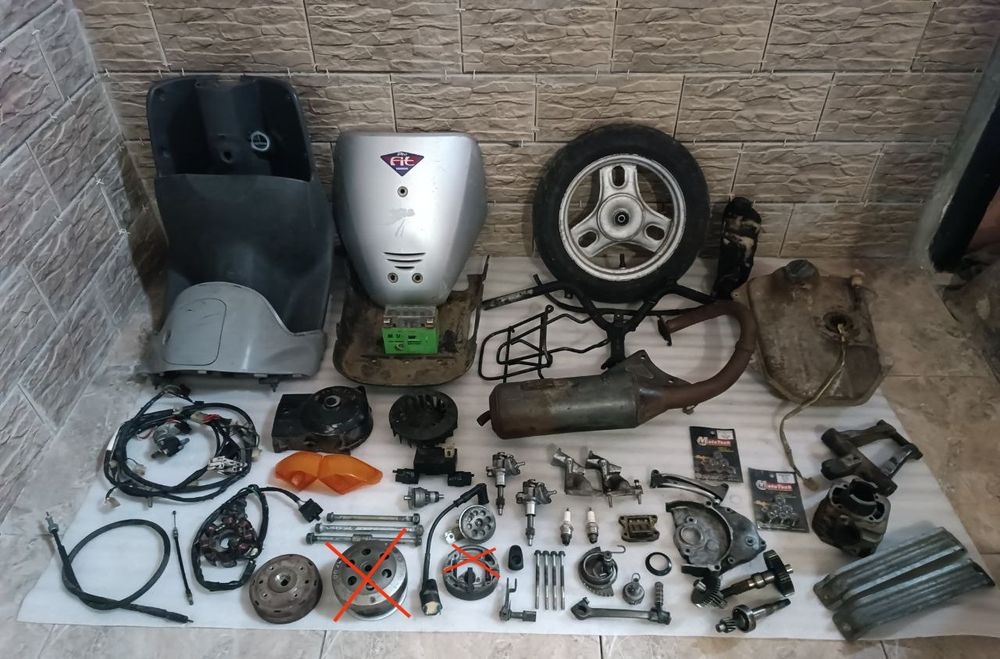 Разборка/Пластик Хонда Дио 18/25/27/28/SR/ZX/Fit