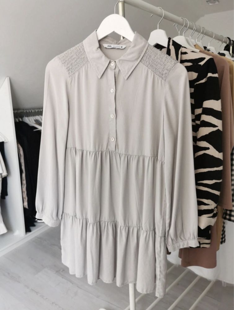 Szara sukienka elegancka Zara XS stójka haft