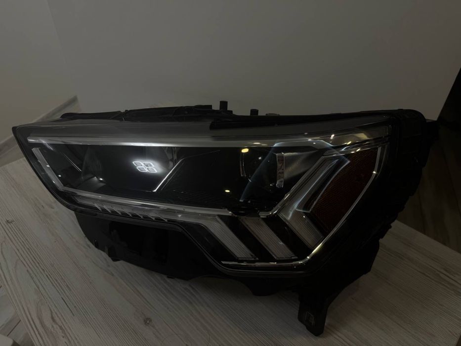Фара передня ліва audi q3 a83 full led