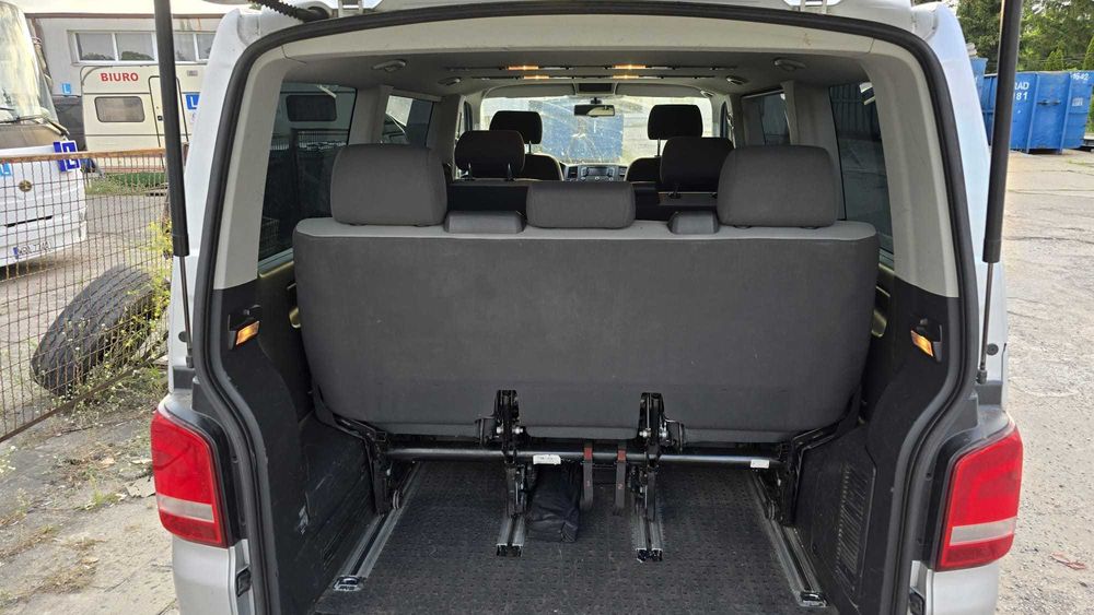 Wynajem Bus Van VW MULTIVAN T5 7 os. Trafic, Caravelle, Expert, Jumper