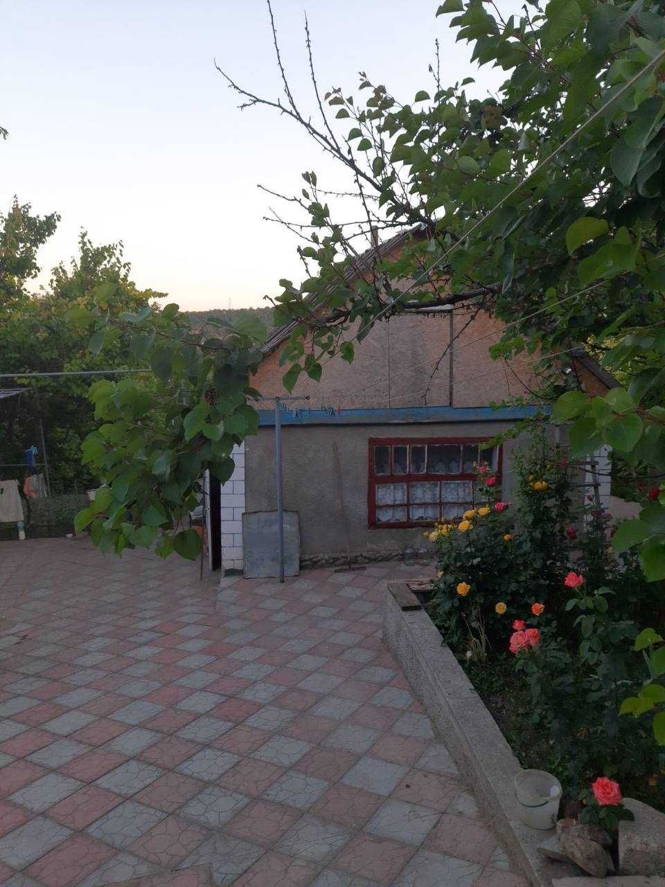 Продам Дом Балта центр города (Одесская обл) участок 12 соток