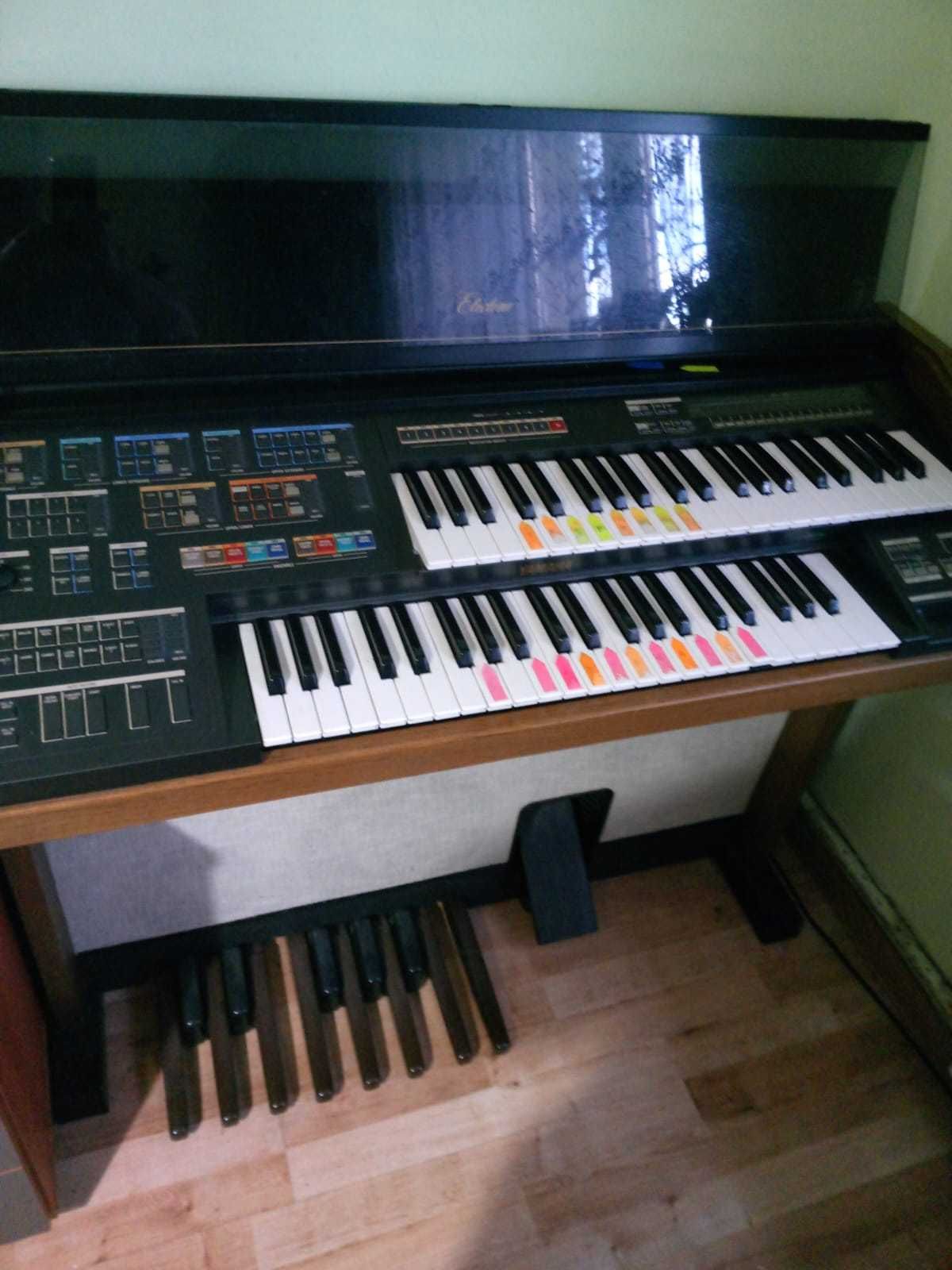 Organy Yamaha mc 600