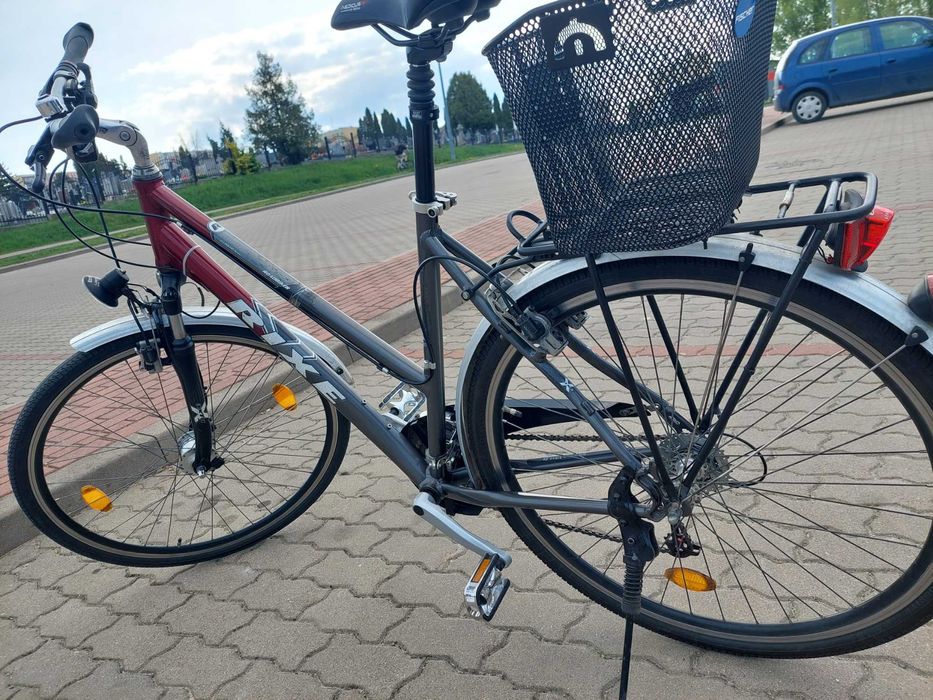 Rower trekkingowy / Damski-Unisex /28 RIXE/ rama L 21-22"/ hydraulika
