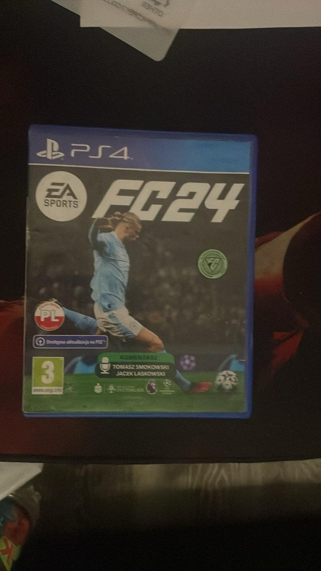 FC 24 PS4 płyta z pudełkiem