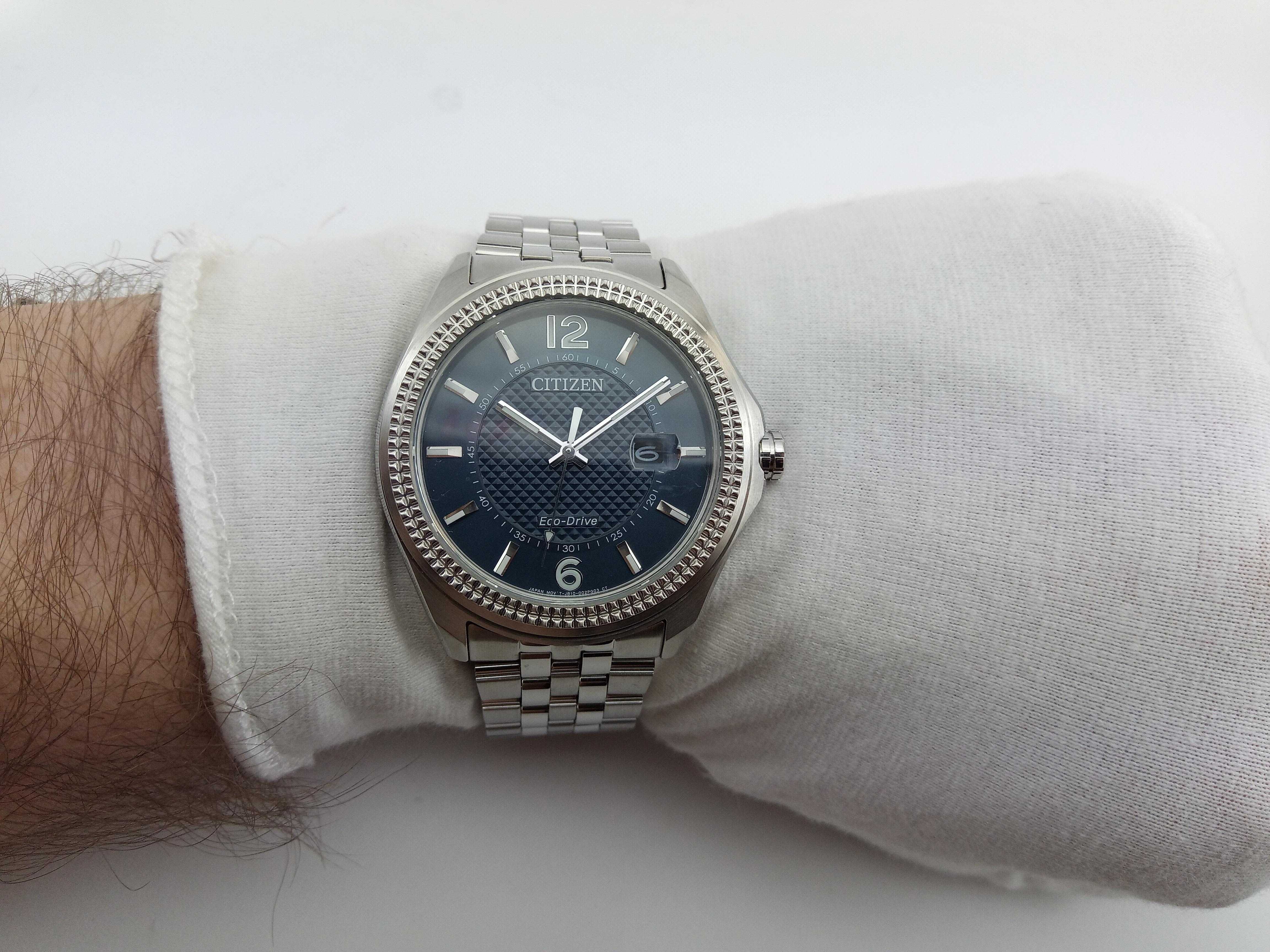 Японские мужские часы Citizen Eco-Drive AW1740-54L, солнечная батарея
