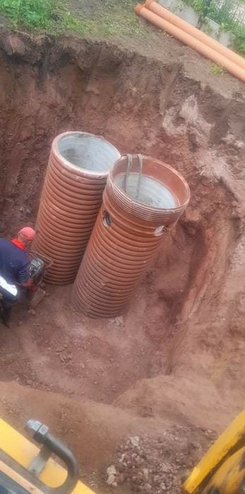 Usługi koparko-ładowarką koparka prace ziemne odwodnienia podbudowy