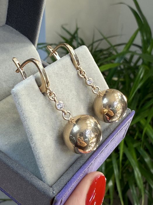 Золотые серьги 585 пробы